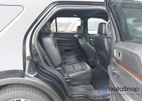 2016 Ford Explorer Platinum z USA, uszkodzony, nr VIN 1FM5K8HT5GGC22267